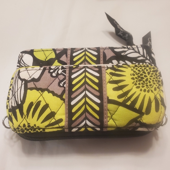 Vera Bradley Crossbody Saddle Bag With Matching Strap Wallet Citron Lime 11'x10" - Picture 3 of 8